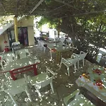 Kostas Walkers Point 3* Dafnata