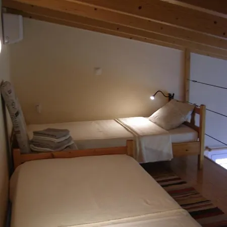 Kostas Walkers Point 3* Δαφνάτα