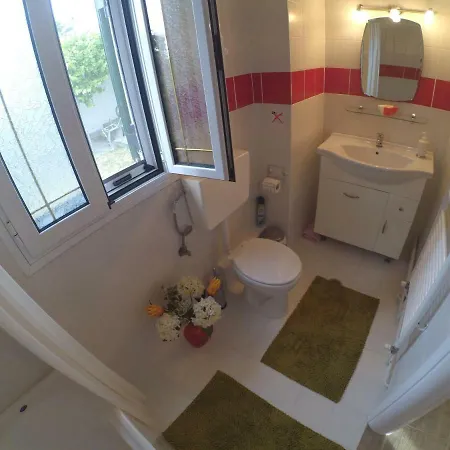 Bed and Breakfast Kostas Walkers Point Δαφνάτα